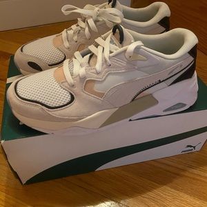 Puma Sneakers size 9